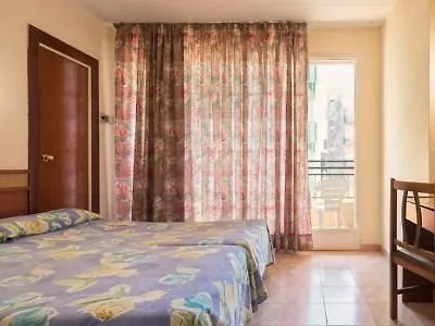 Отель Htop Alexis #htopenjoy Льорет-де-Мар